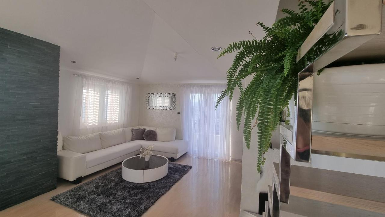Dream Apartment ポドストラナ エクステリア 写真